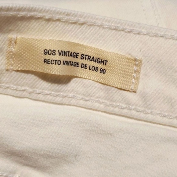 Universal Thread Mom Jeans High Rise Ankle Fray Hem White Denim Size 6 - Picture 8 of 10